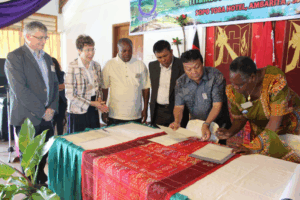 Festgottesdienst 10 Jahre Trilaterale Partnerschaft @ Kirche Roetgen